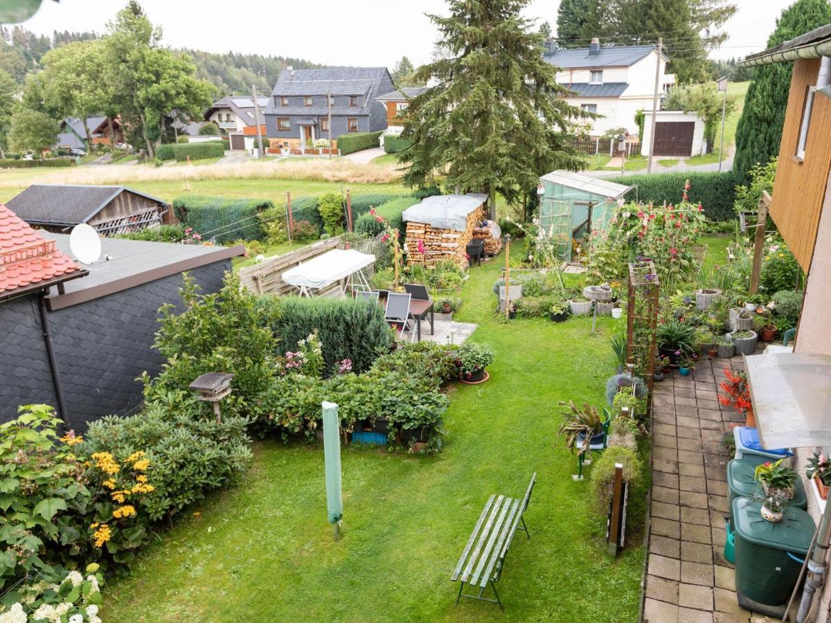 Cozy Apartment in Altenfeld with Garden Exterior foto